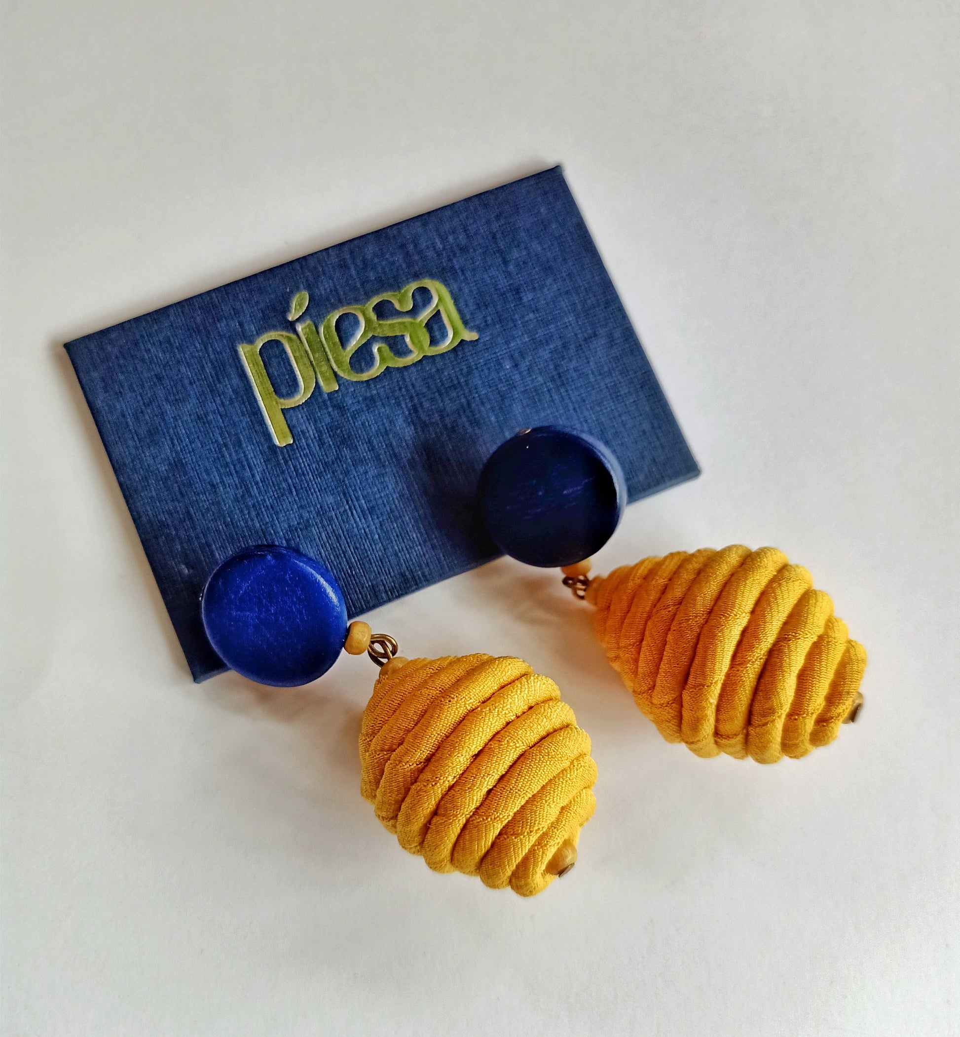 Beehive Earrings Fashion Piesa