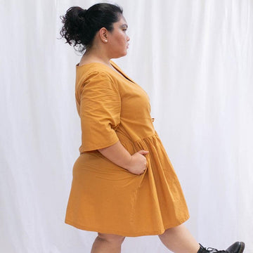 The Relaxed Wrap Dress Apricot