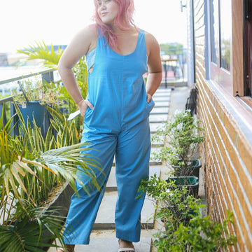 [Pre-Order 2-4 weeks] The Tie Back-Front Jumpsuit Chambray Blue