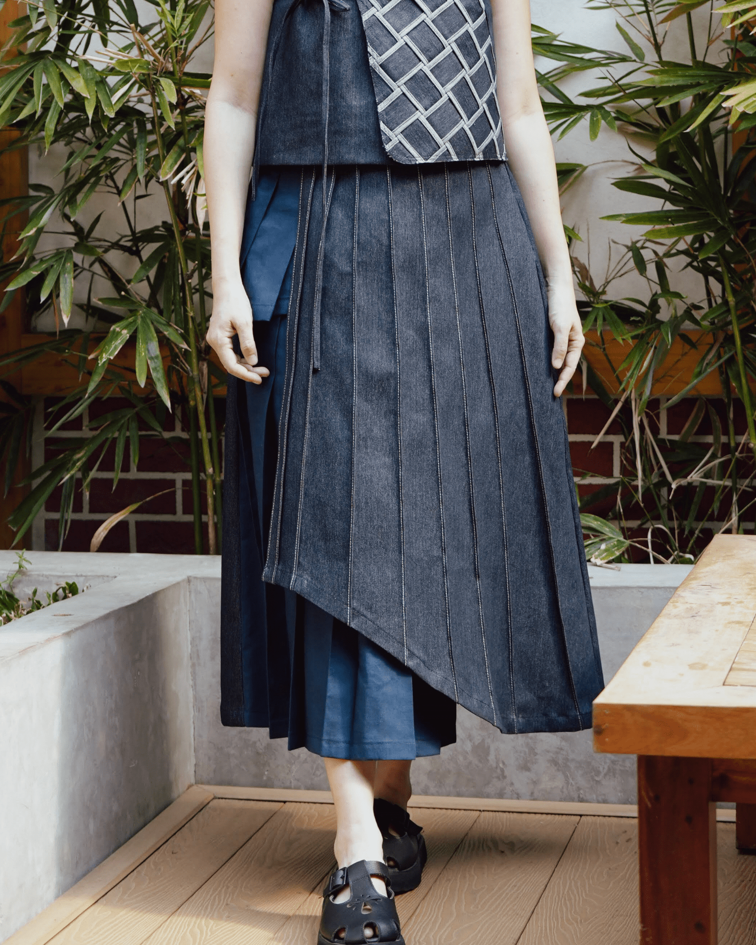 2-Way Pleated Wrap Skirt Navy Blue Fashion R2R On Repeat