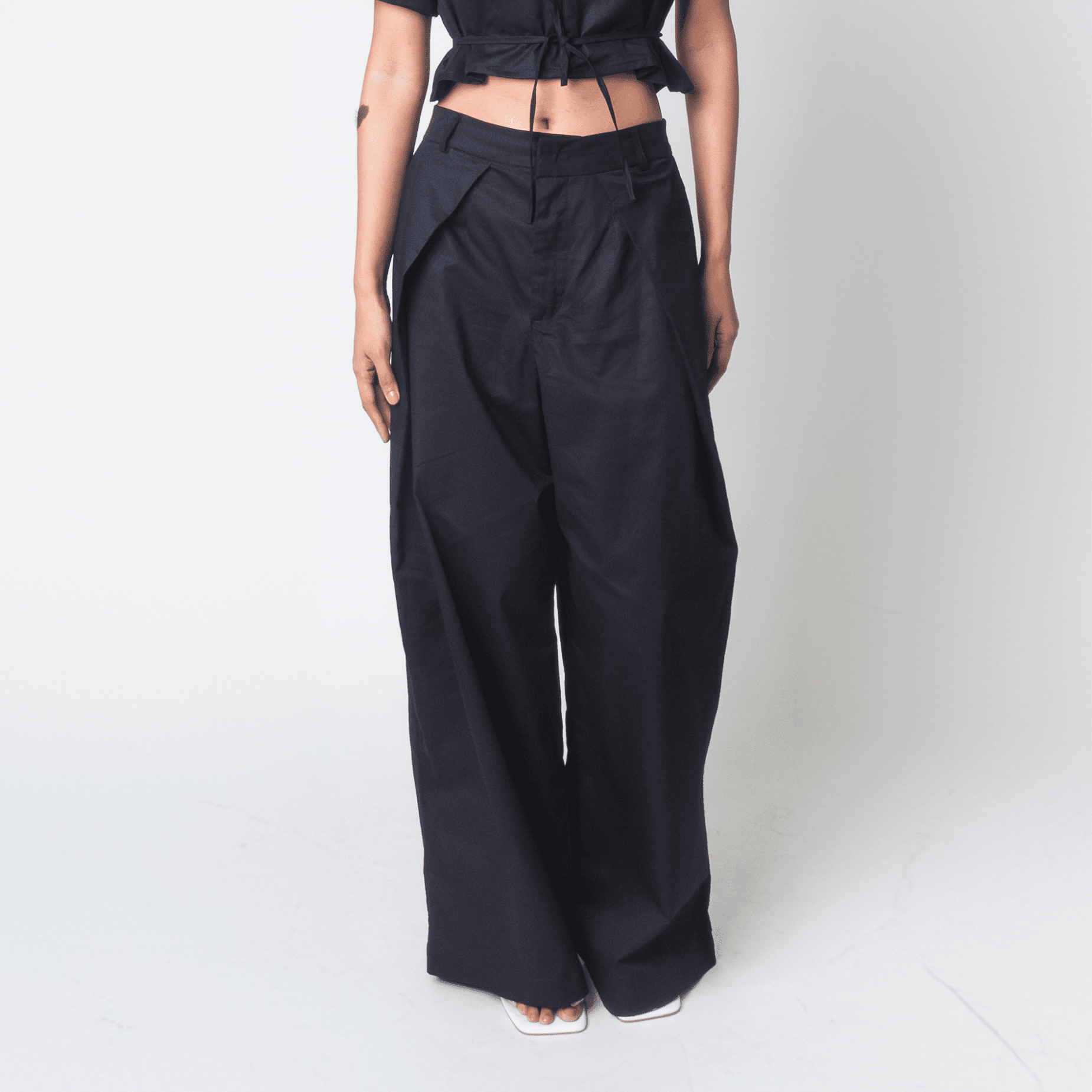 Lakbay Pants Black Fashion Rags2Riches