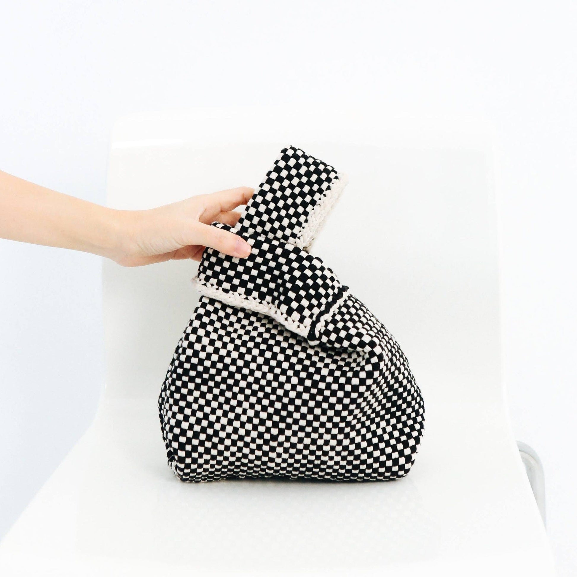 [R2R x OPPO] Loop Bag by Pam Quiñones Fashion Rags2Riches