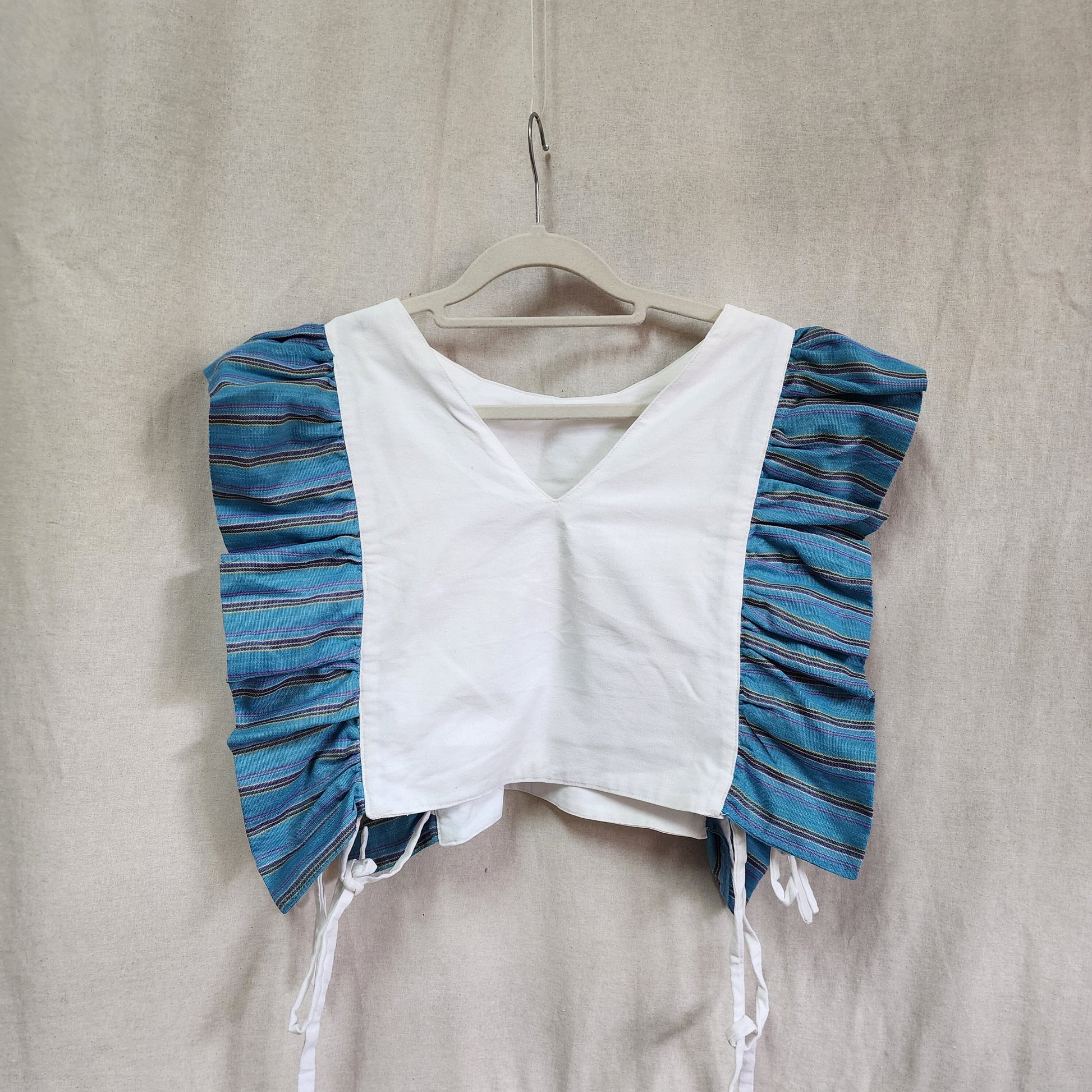 [RE - LOVE] Daffodil Ruffled Bib White Fashion Rags2Riches