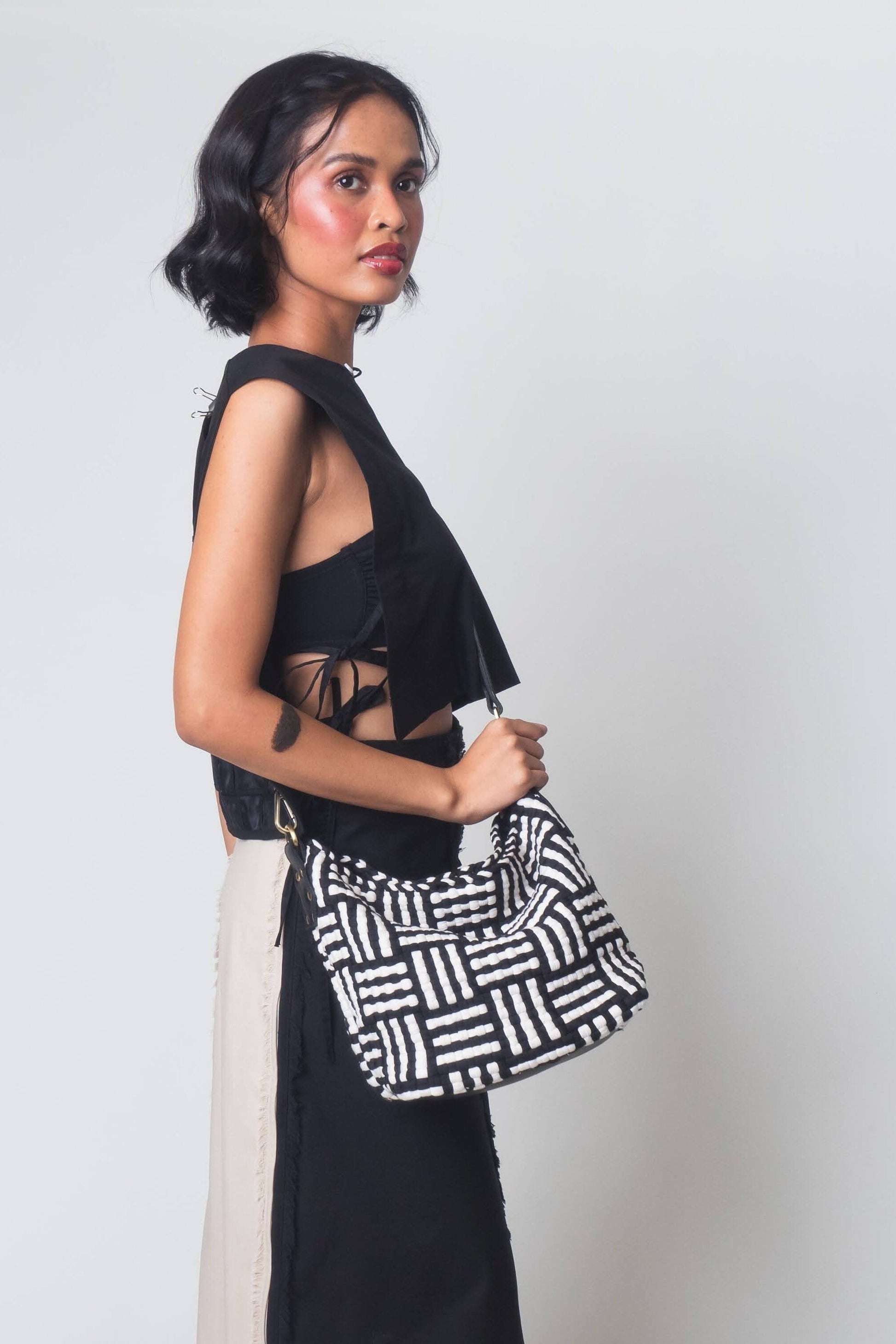 [Ready Today] Buslo Mini Snap Mat Pattern Black & Beige Fashion Rags2Riches