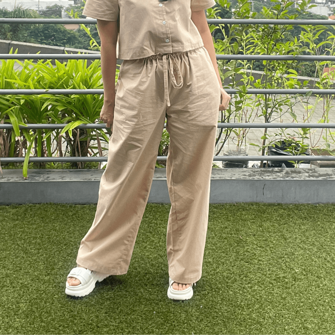 [SAMPLE] Drawstring Pants Sand Fashion R2R On Repeat