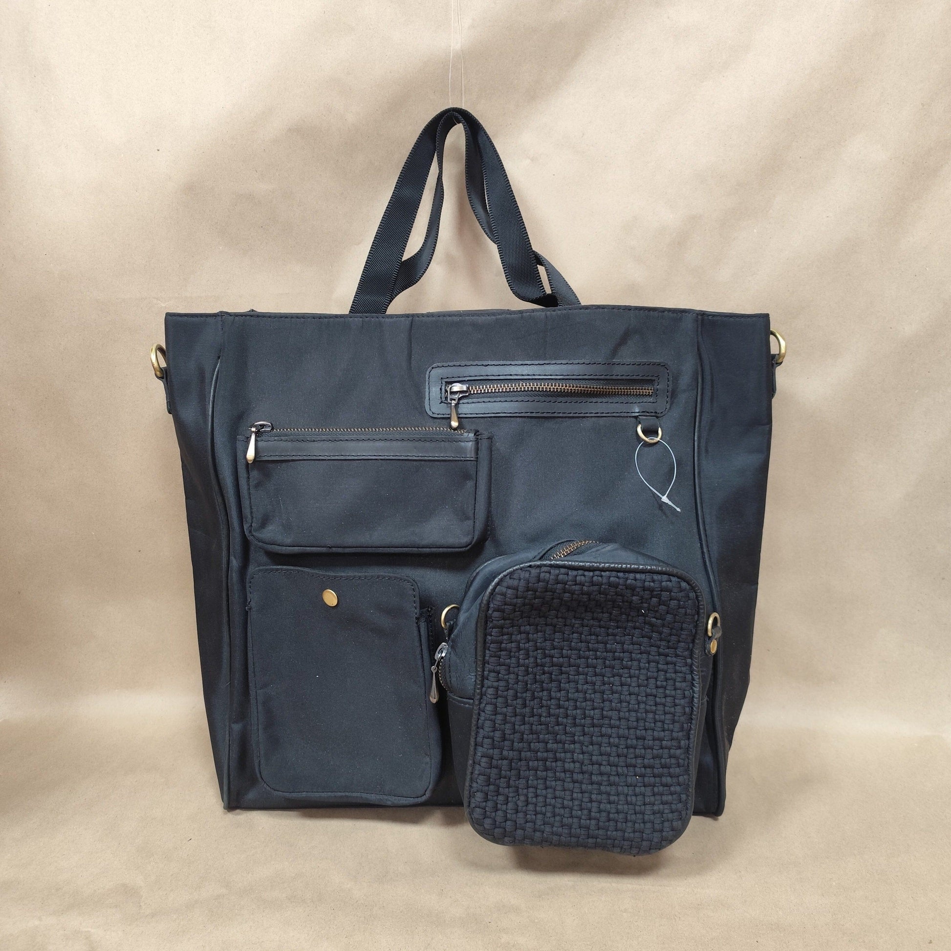 [SAMPLE] Multi Pocket Tote Black Fashion Rags2Riches