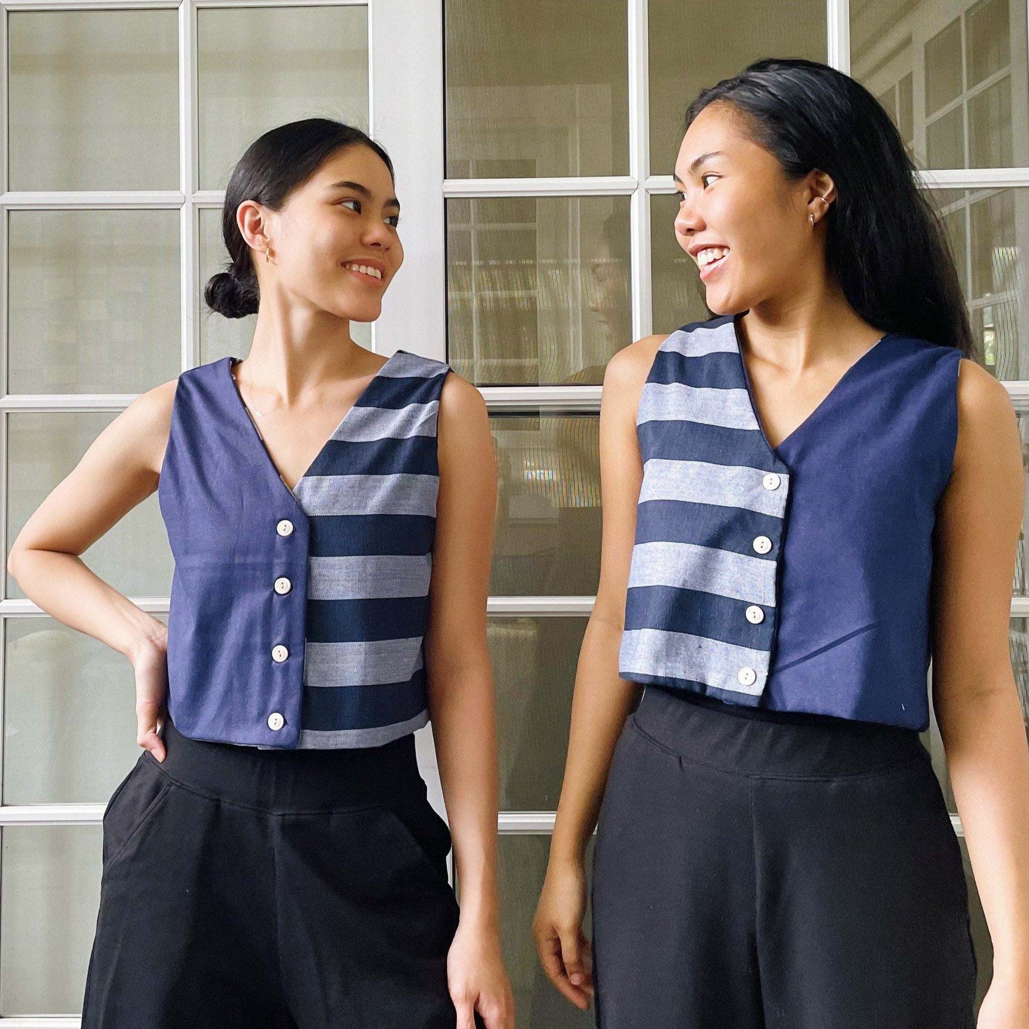 4-Way Top Navy with Kantarines Wide Stripes Navy Fashion Rags2Riches