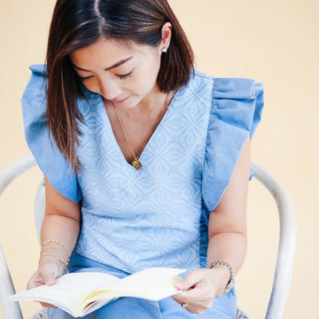 [Ready Today] The Ruffled Bib Chambray in Light Blue Binetwagan