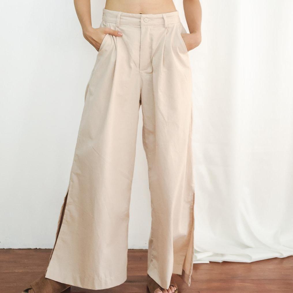 The Wide Pleated Trousers Sand Fashion Rags2Riches